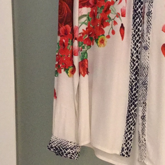 Top - Picture 3 of 4